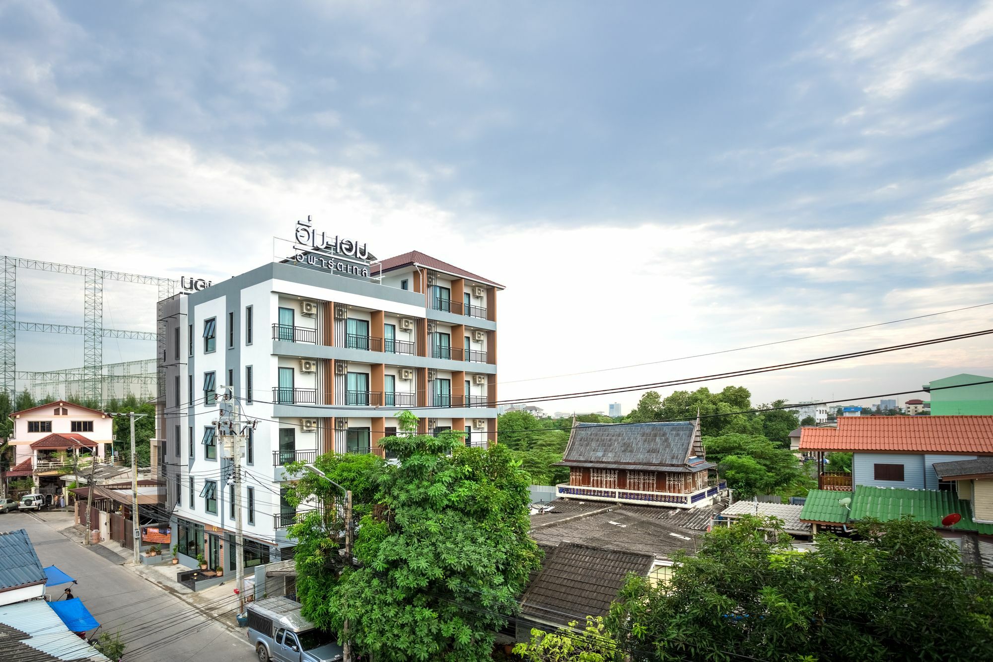 Aparthotel Twentynine KV Apartel Nonthaburi Exterior foto